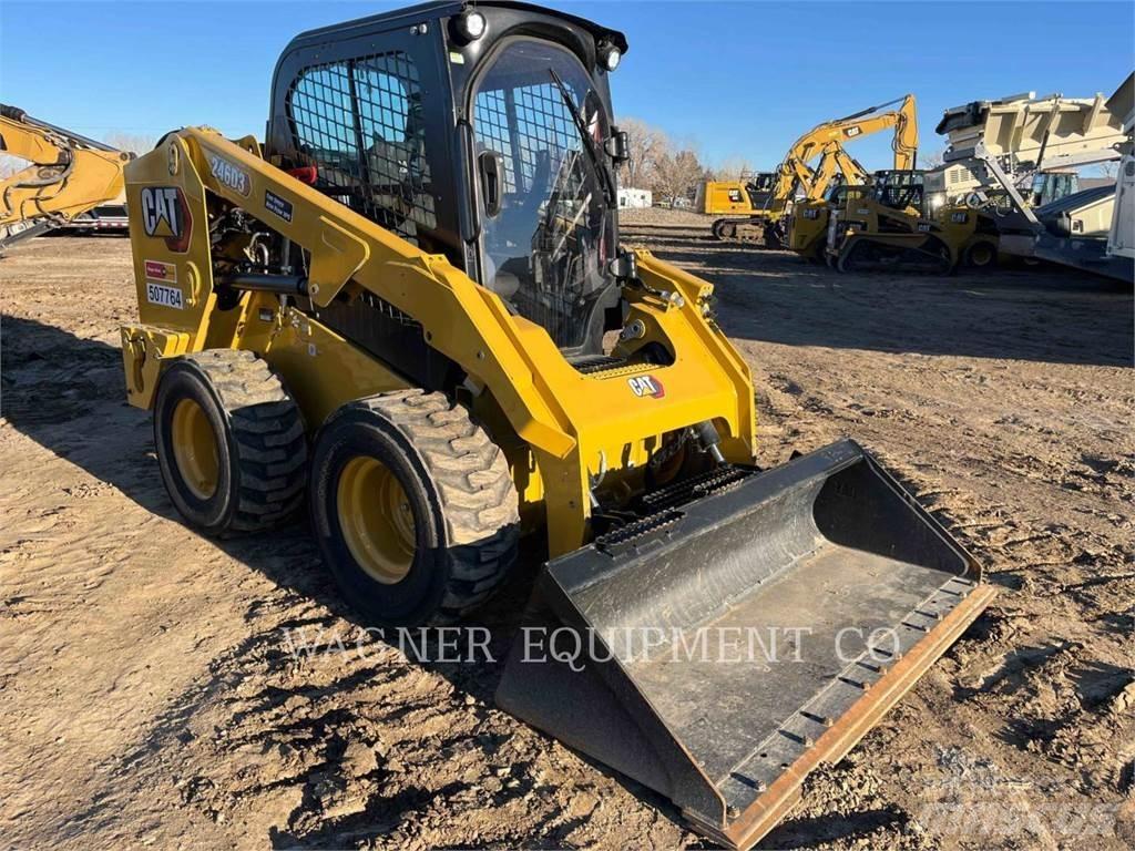 CAT 246D3 滑移装载机