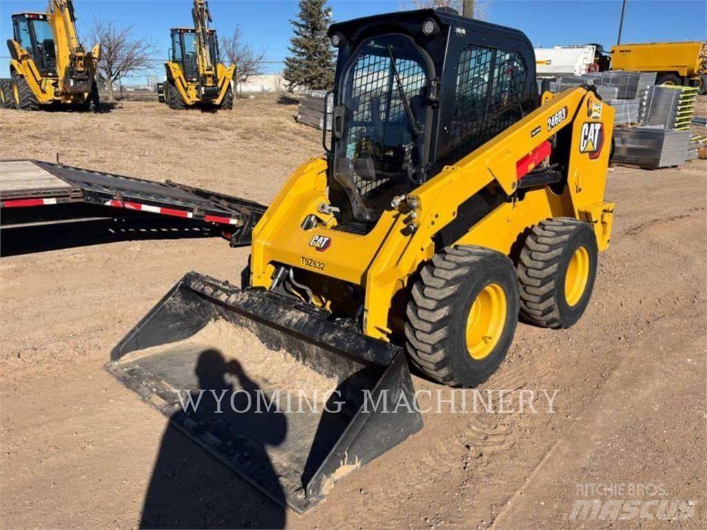 CAT 246D3 滑移装载机