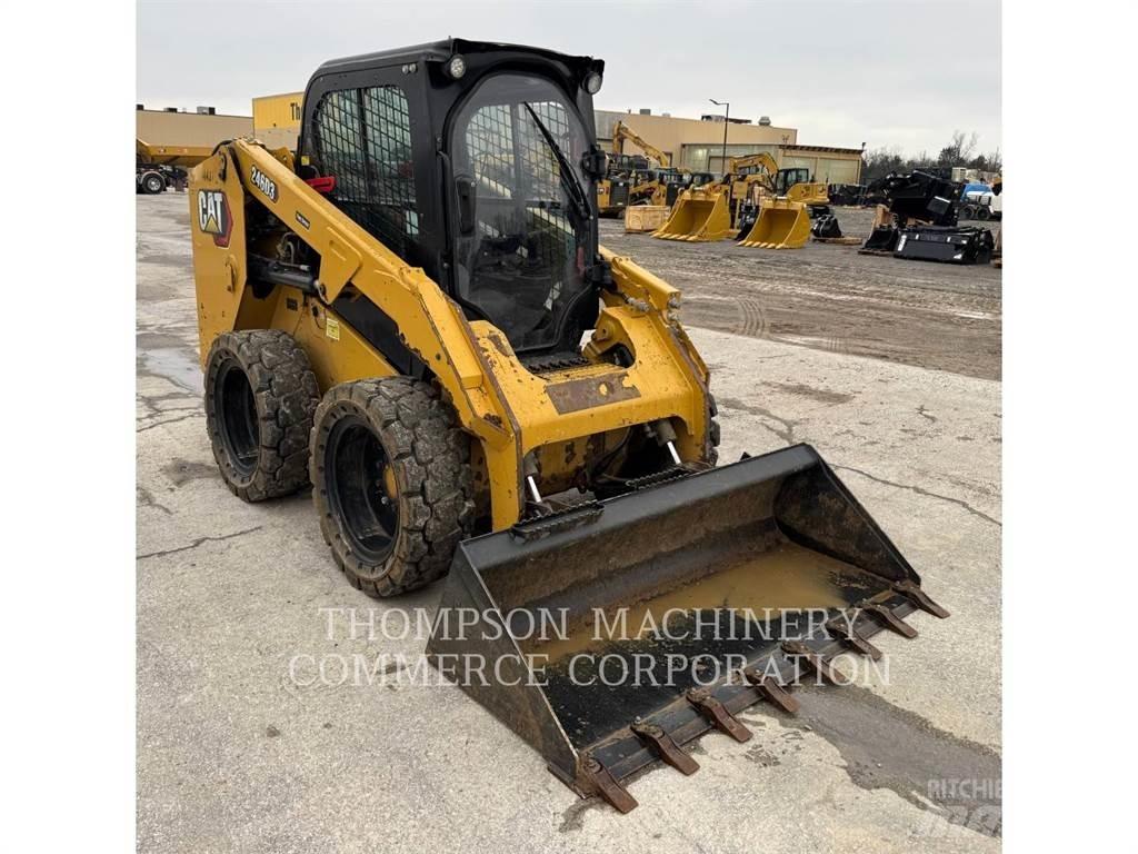 CAT 246D3 滑移装载机