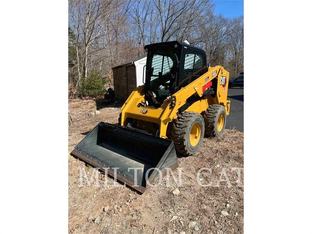 CAT 246D3 滑移装载机