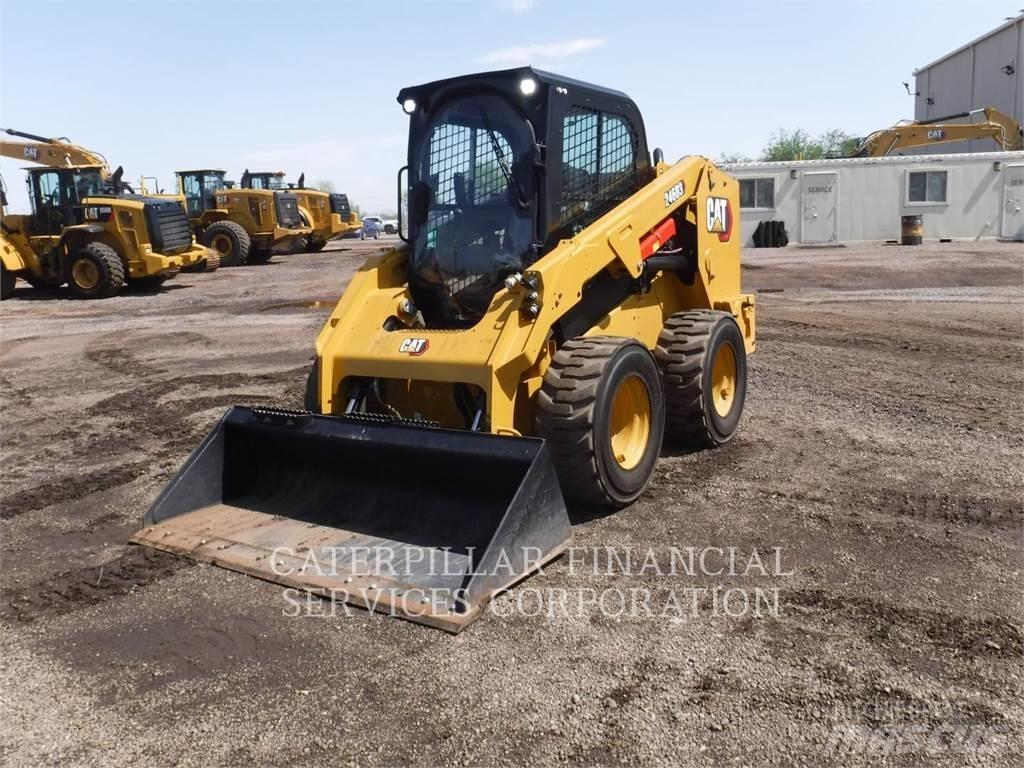 CAT 246D3 滑移装载机