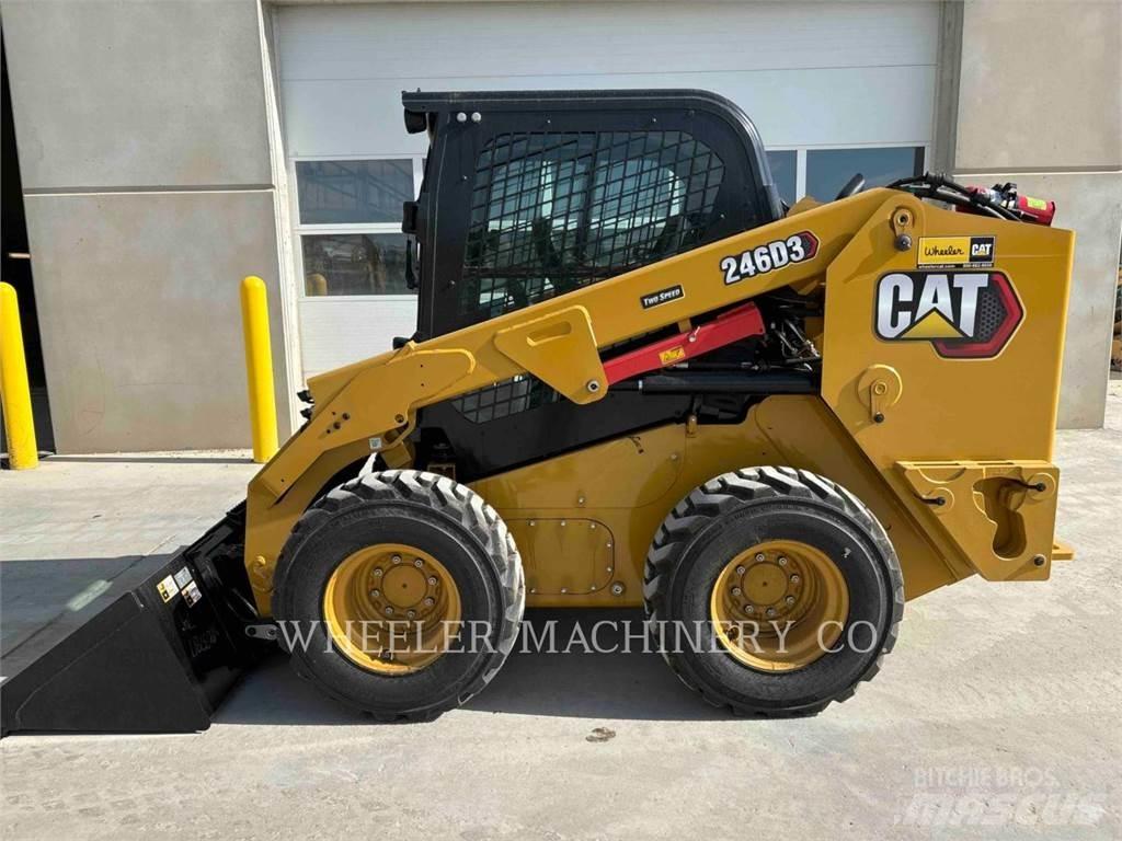 CAT 246D3 C3H2 滑移装载机