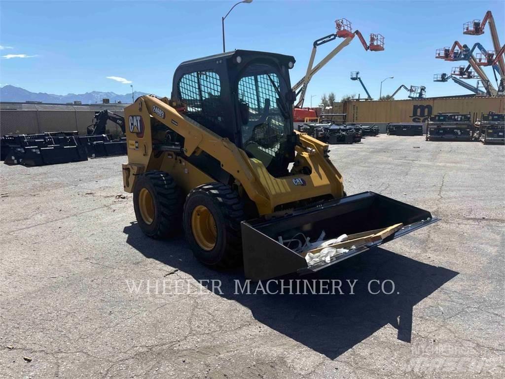 CAT 246D3 C3H2 滑移装载机