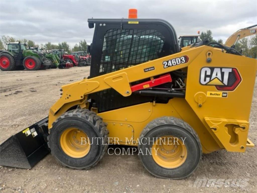 CAT 246D3 C3H2 滑移装载机