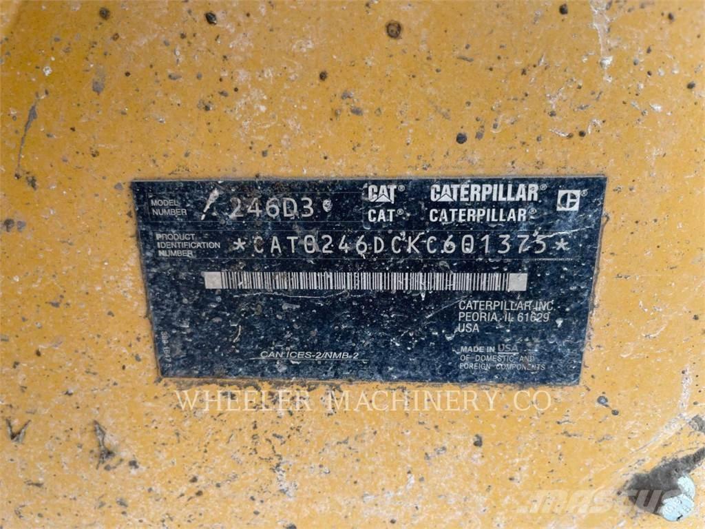 CAT 246D3 C3H2 滑移装载机