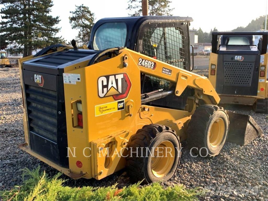 CAT 246D3 H3CB 滑移装载机