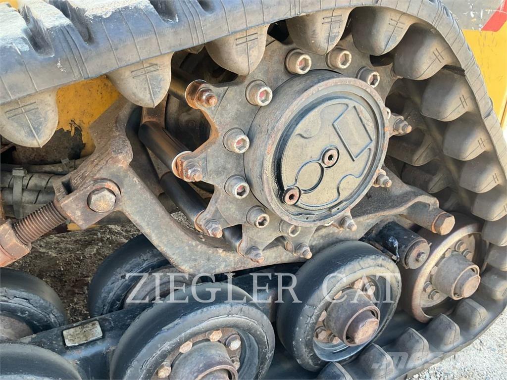 CAT 247B3 履带式装载机