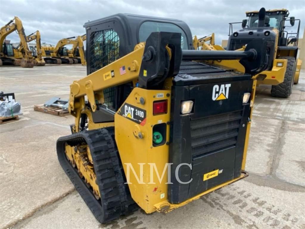 CAT 249D 滑移装载机