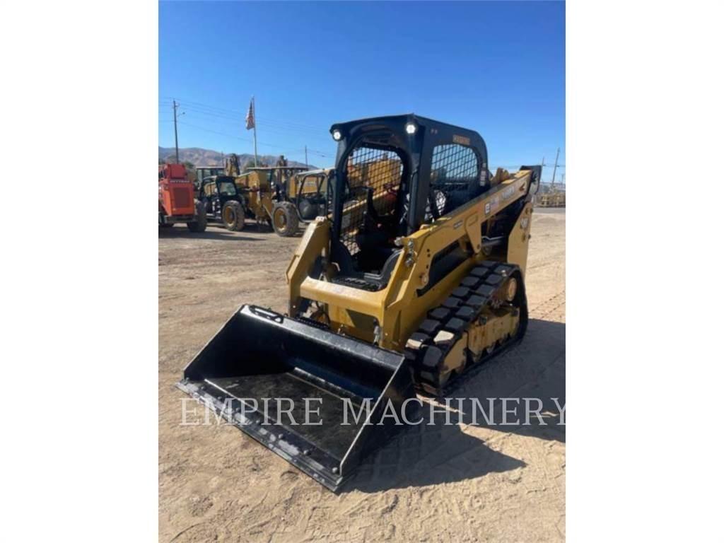 CAT 249D3 滑移装载机