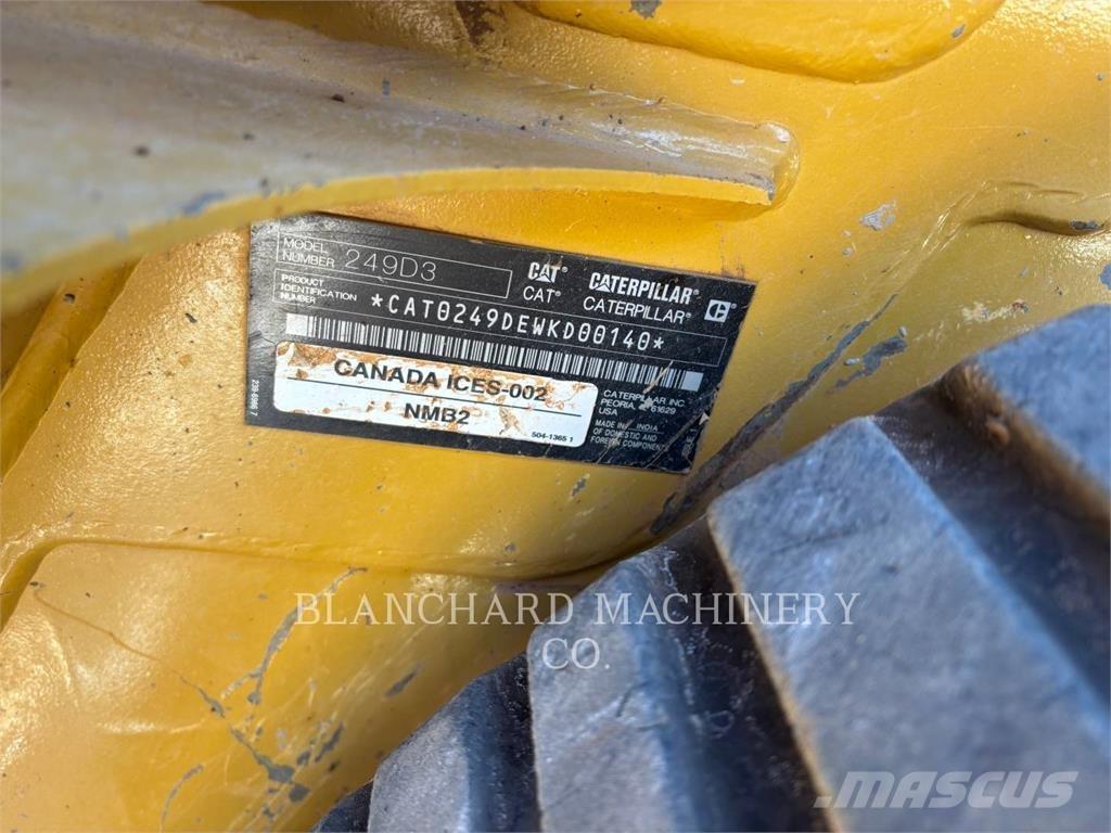 CAT 249D3 履带式装载机