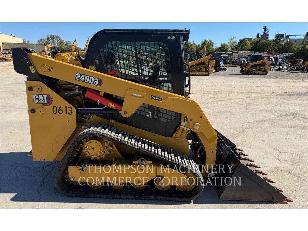 CAT 249D3 履带式装载机