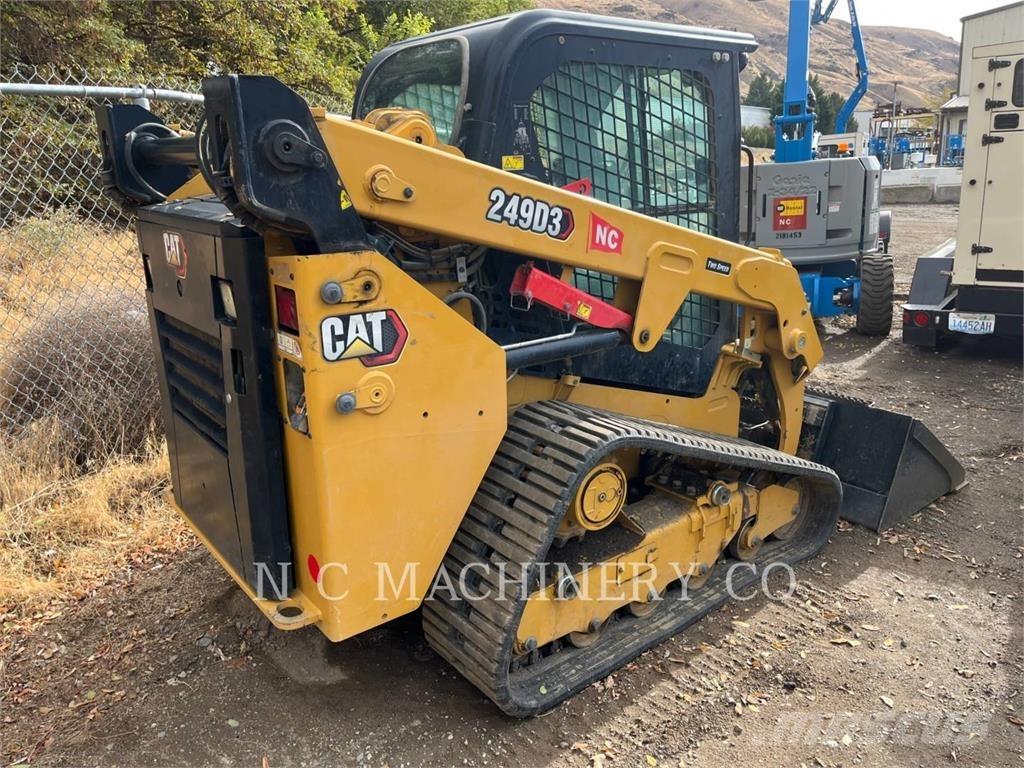 CAT 249D3 H2CB 滑移装载机