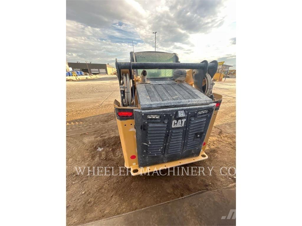 CAT 250 C3H2 滑移装载机