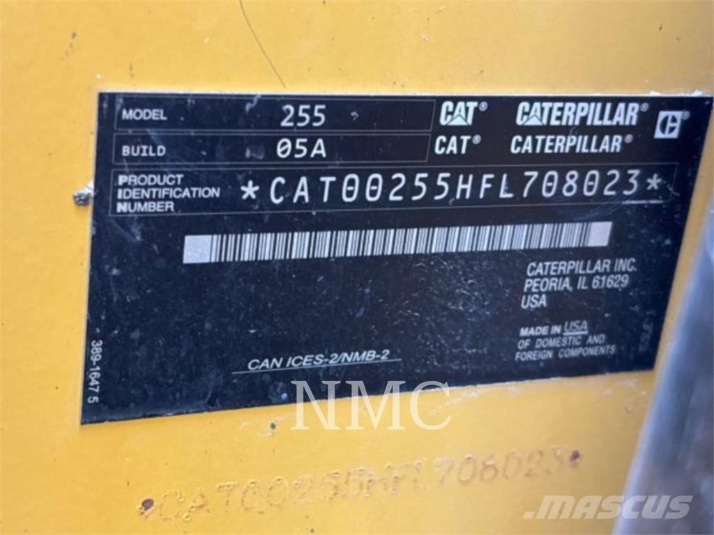 CAT 255-05 履带式装载机
