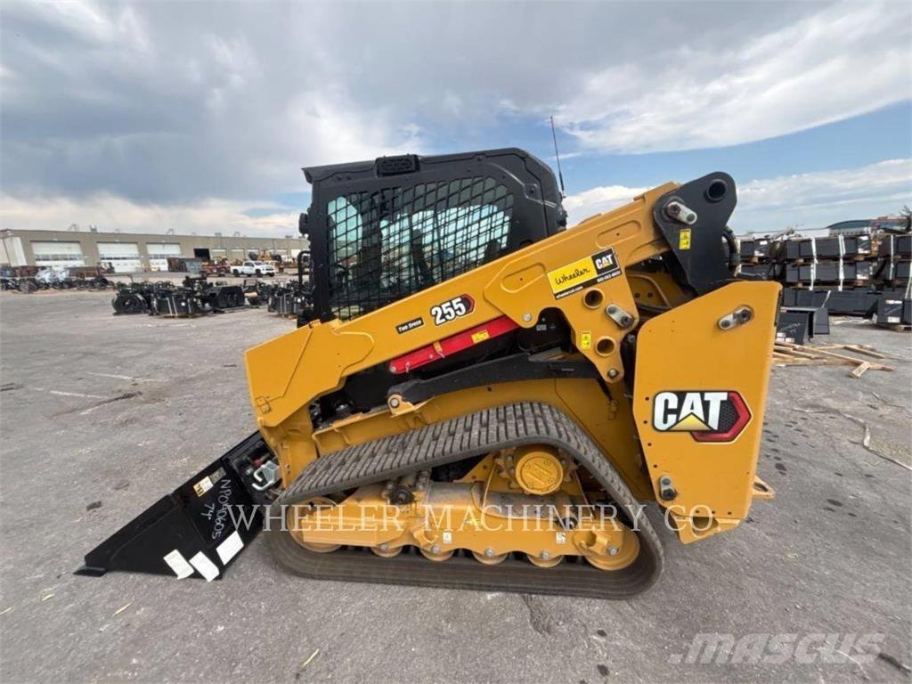CAT 255 C3H2 履带式装载机
