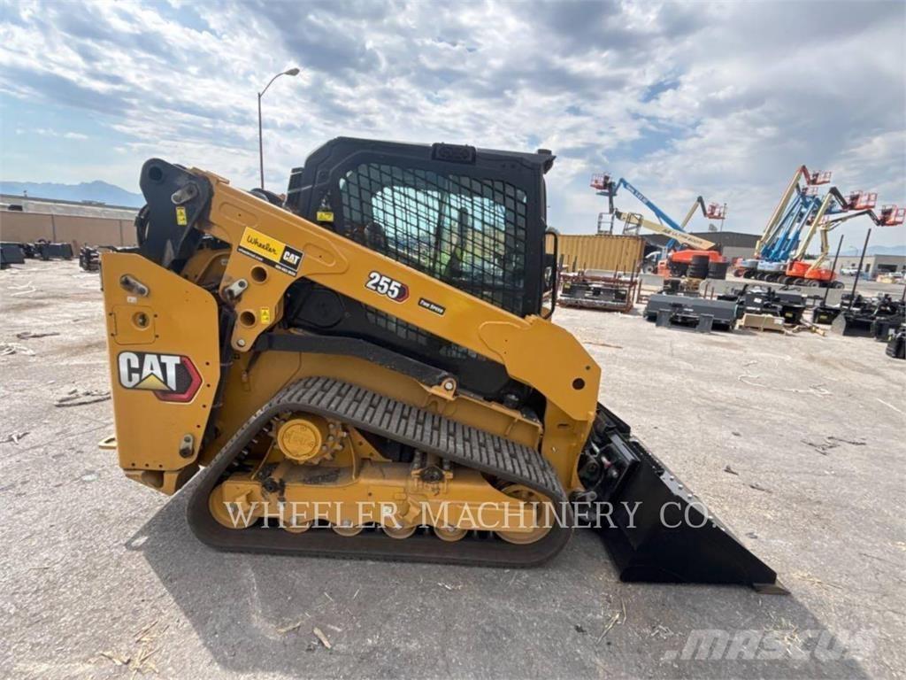 CAT 255 C3H2 履带式装载机