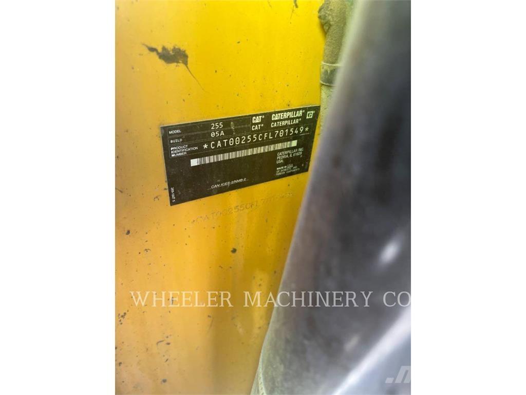 CAT 255 C3HF 履带式装载机