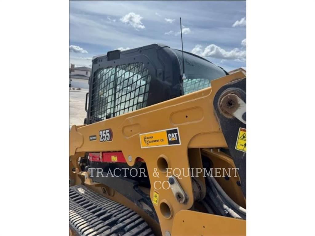 CAT 255 HP1CB 滑移装载机