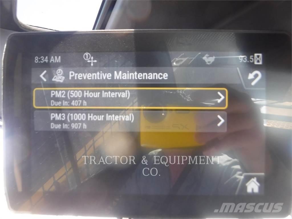 CAT 255 HP1CB 滑移装载机