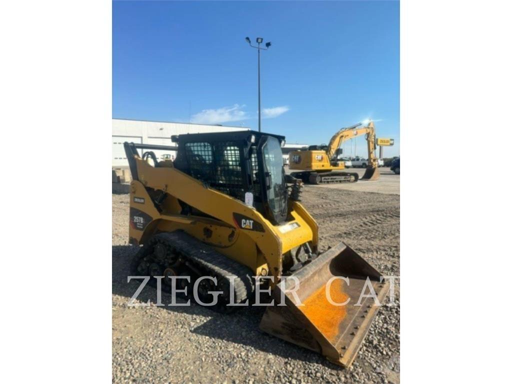 CAT 257B3 履带式装载机