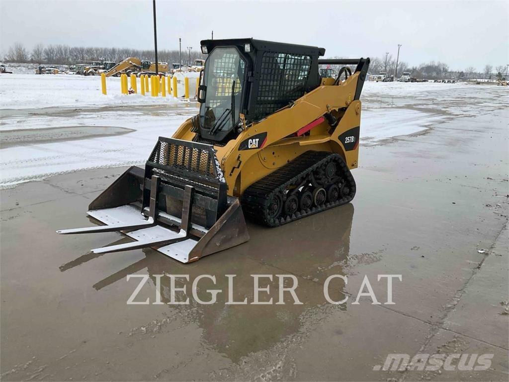 CAT 257B3 履带式装载机