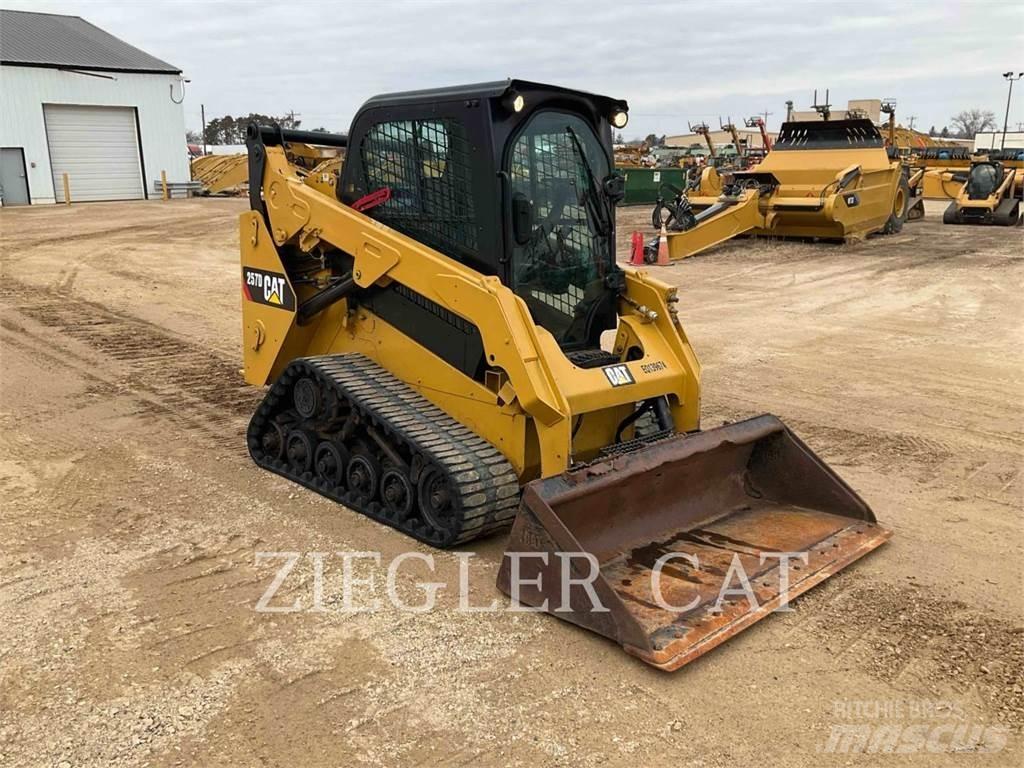 CAT 257D 履带式装载机