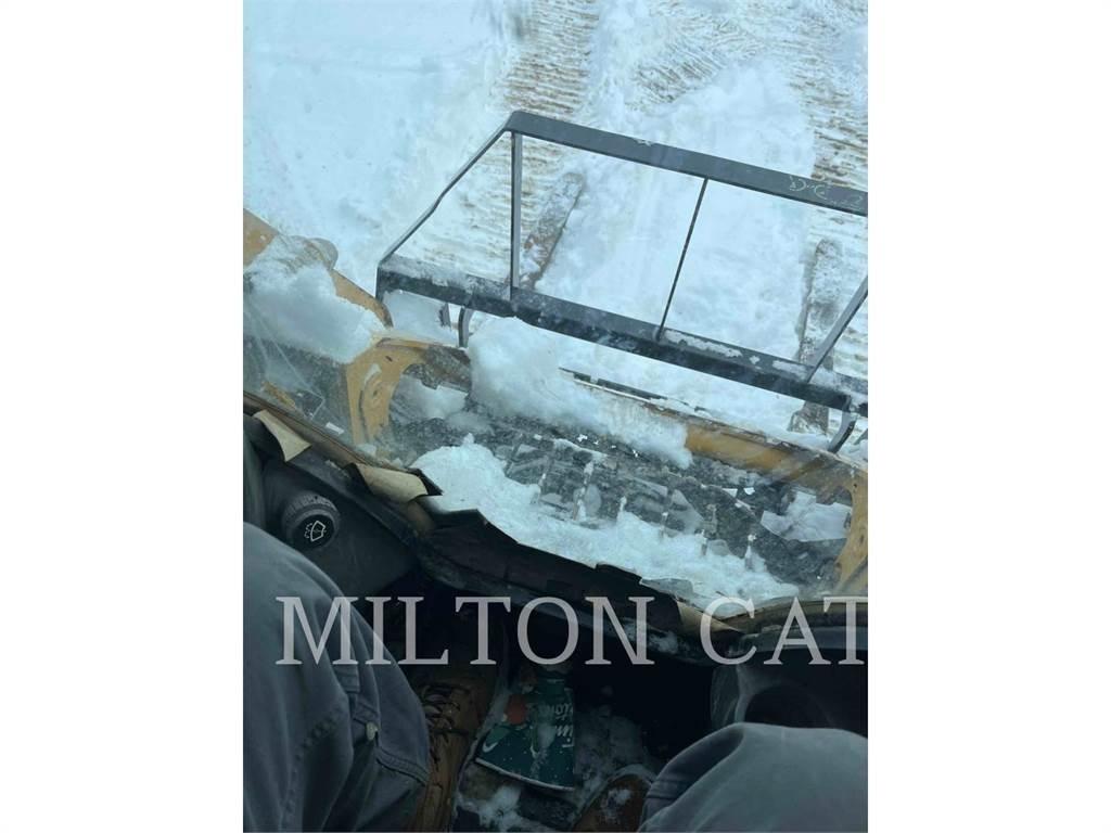 CAT 257D 履带式装载机