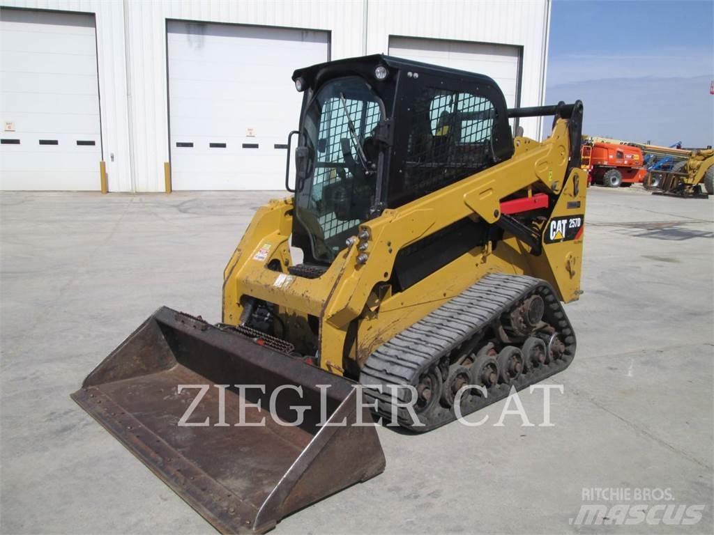 CAT 257D 履带式装载机