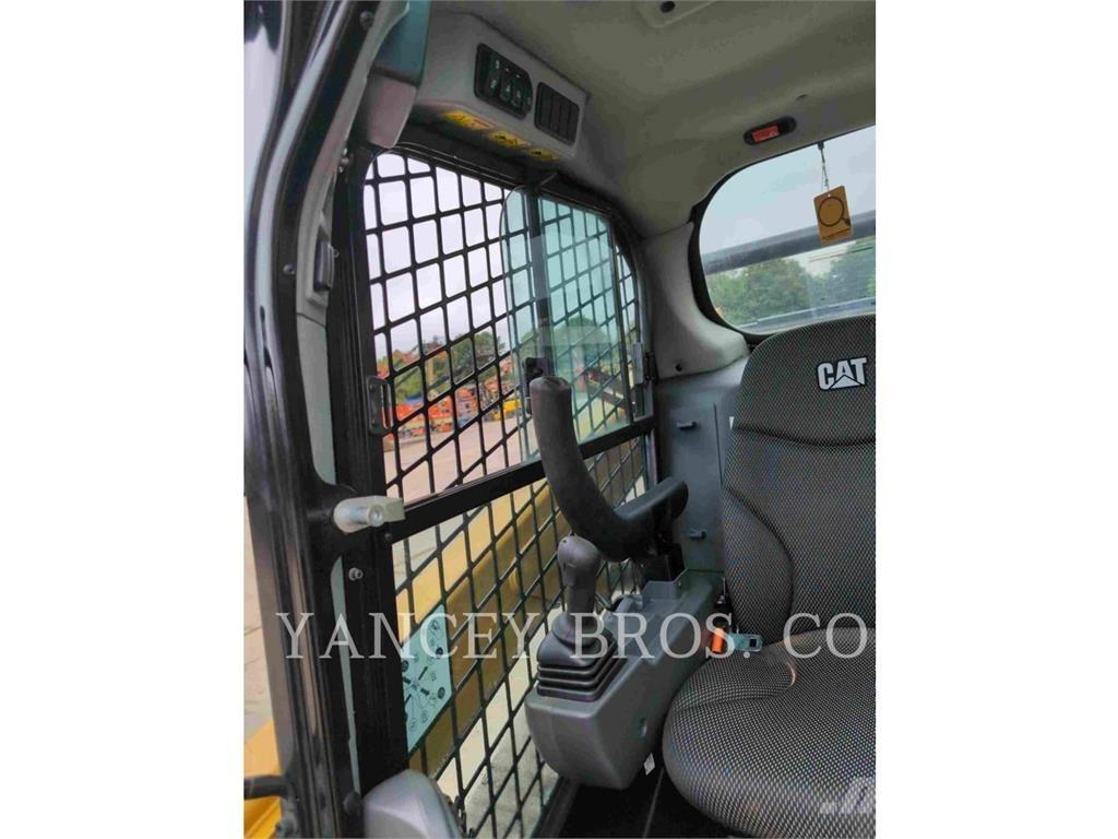 CAT 259 D3 履带式装载机