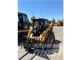 CAT 259 HF 滑移装载机