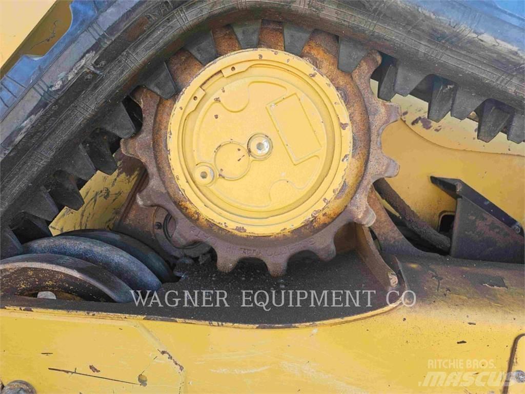 CAT 259D 履带式装载机