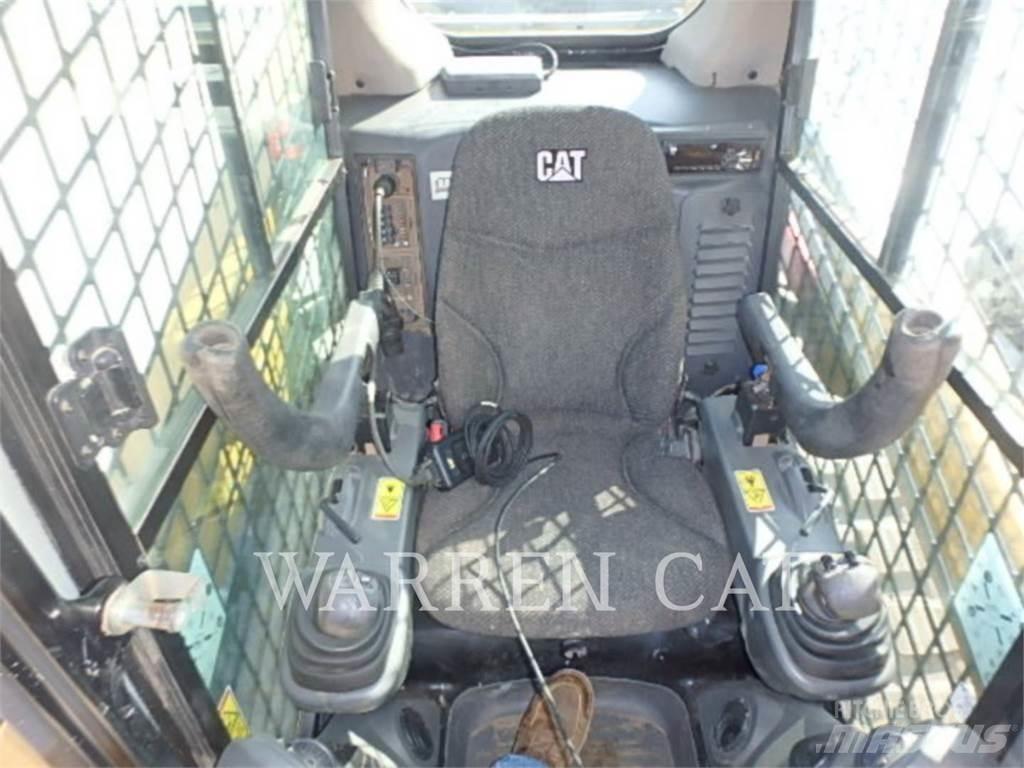 CAT 259D 履带式装载机