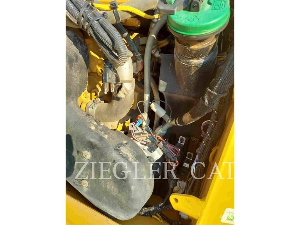 CAT 259D 履带式装载机