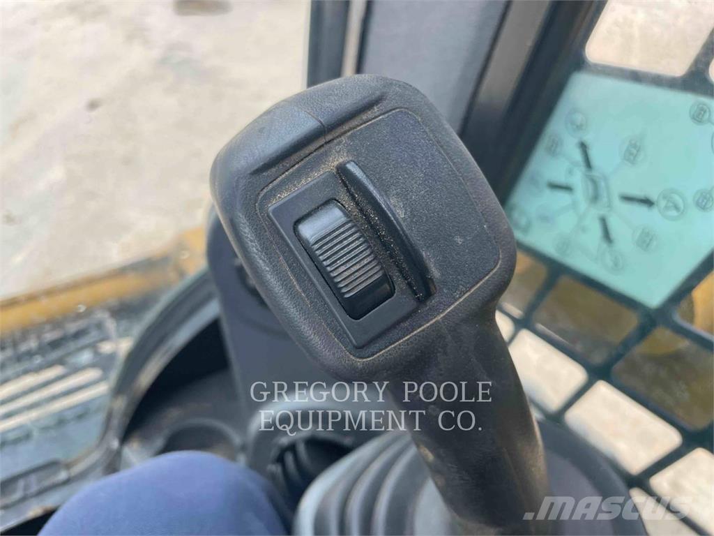 CAT 259D 履带式装载机