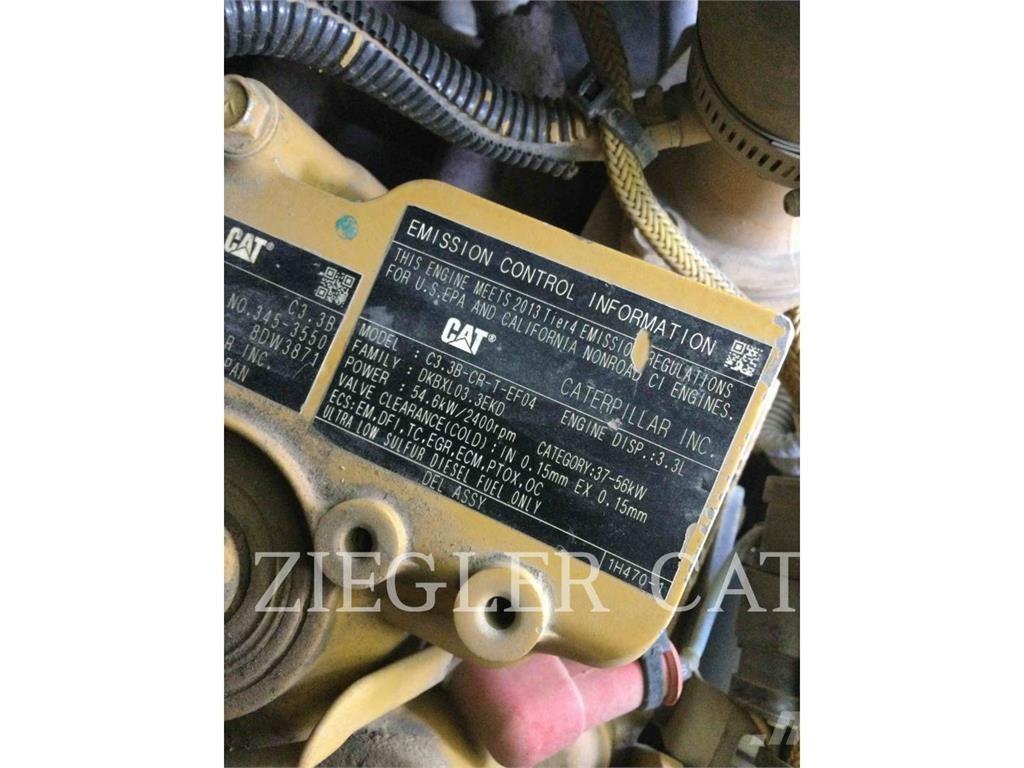 CAT 259D 履带式装载机