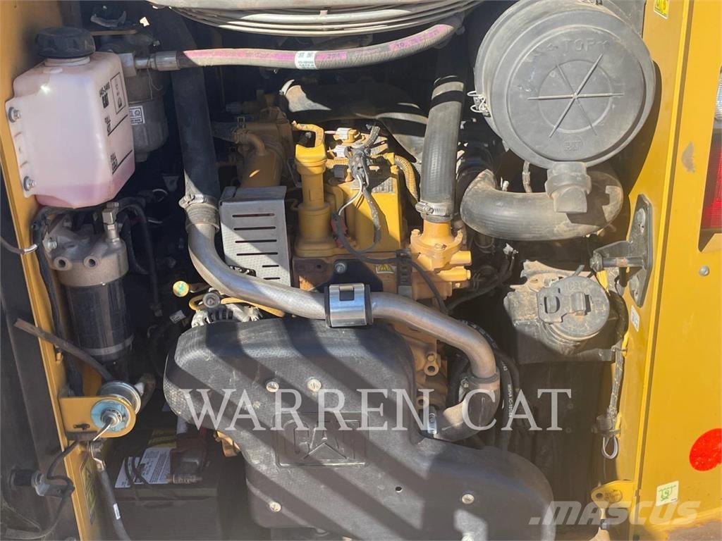 CAT 259D 履带式装载机