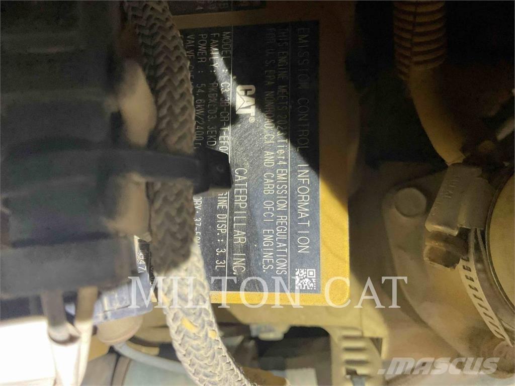 CAT 259D 3 滑移装载机