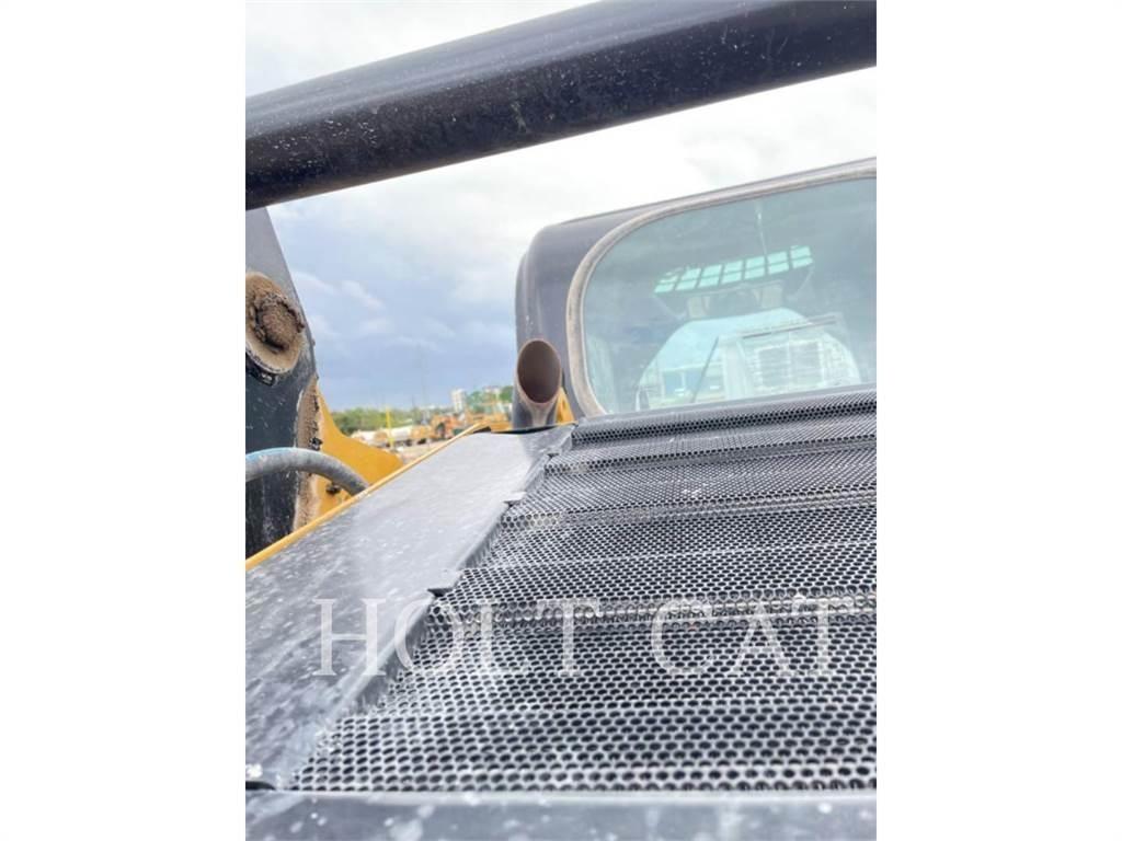 CAT 259D CAB 滑移装载机