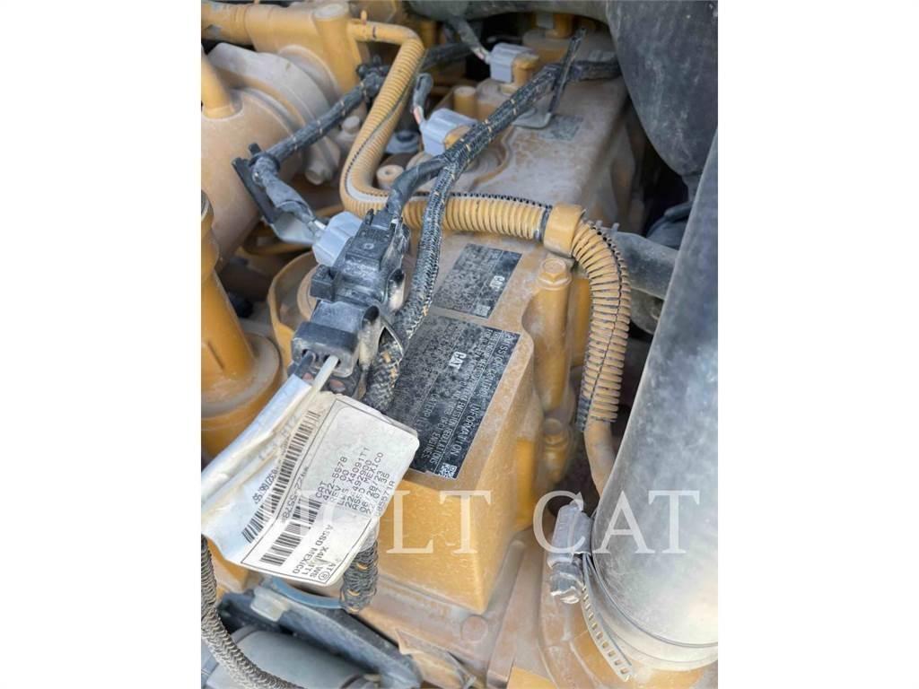 CAT 259D CAB 滑移装载机
