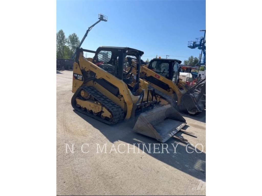 CAT 259D H2CN 滑移装载机
