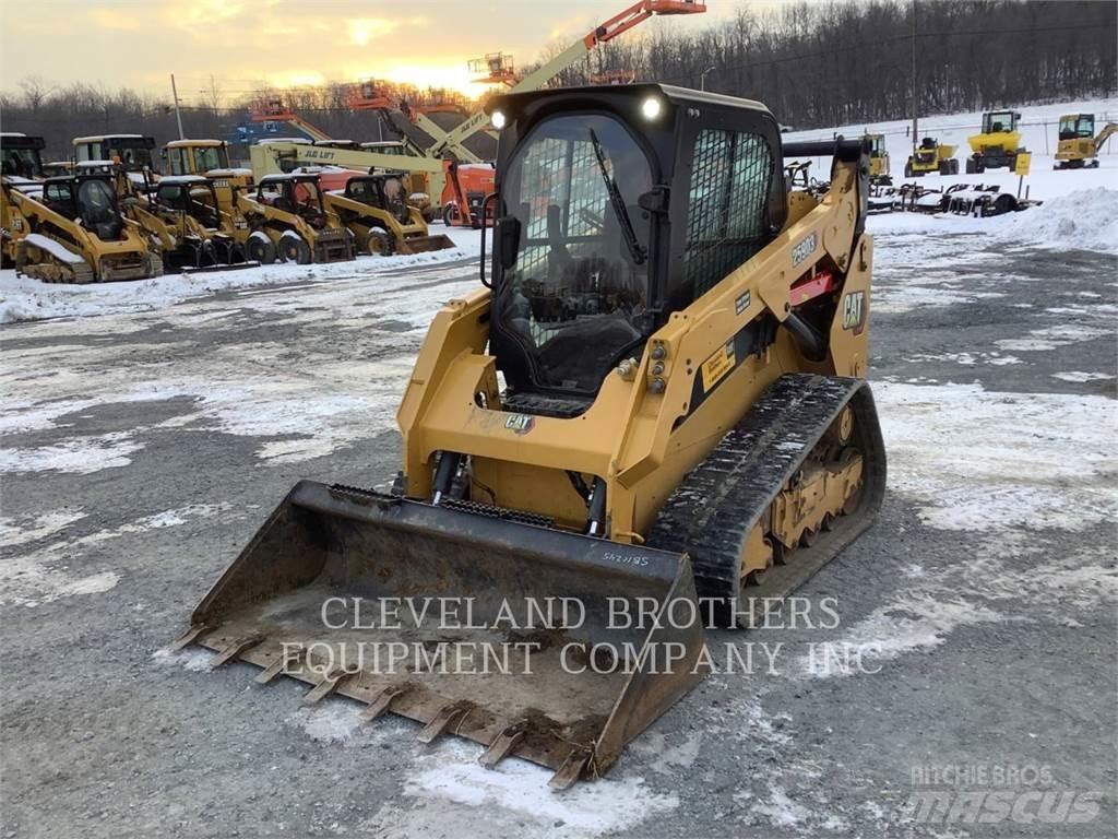 CAT 259D HF 滑移装载机