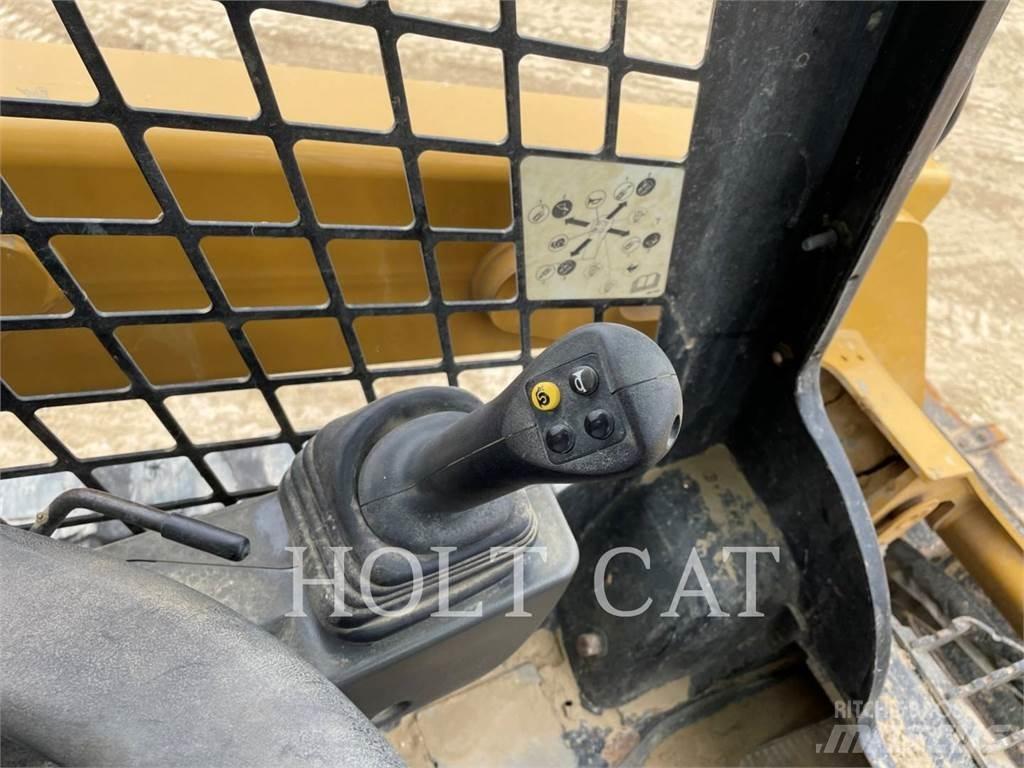 CAT 259D3 履带式装载机