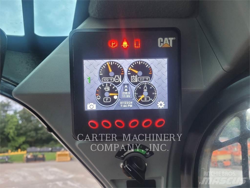 CAT 259D3 滑移装载机