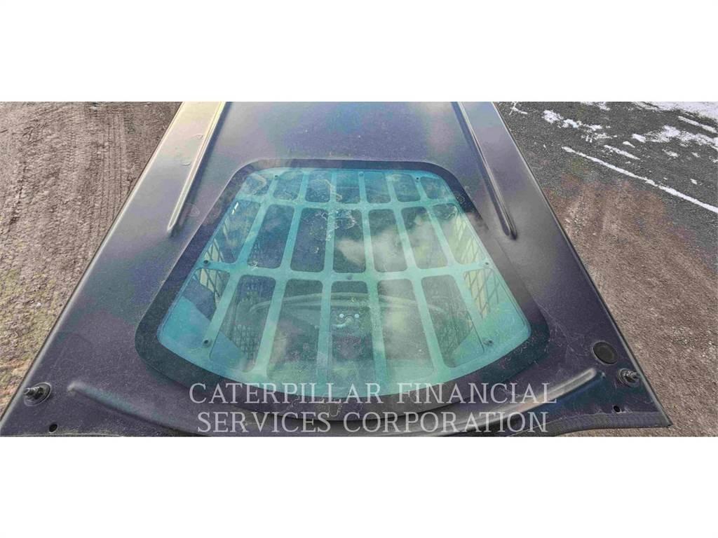 CAT 259D3 履带式装载机