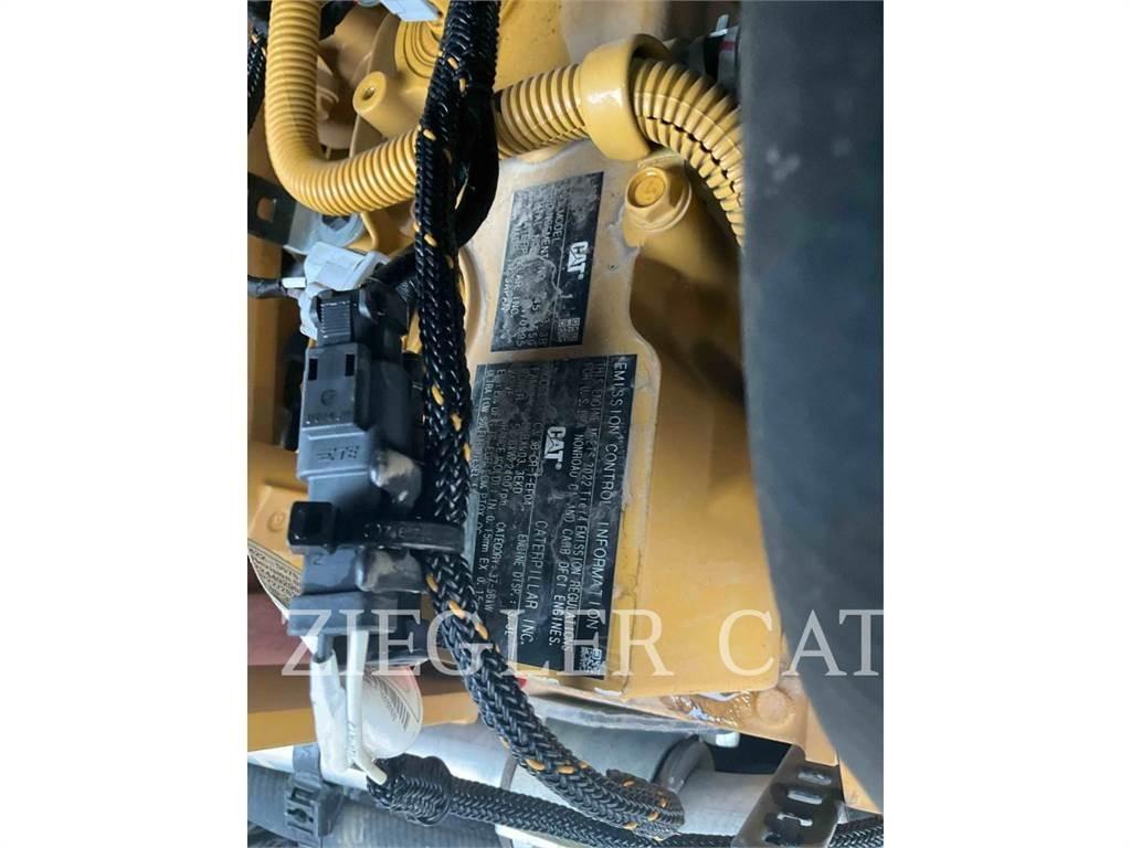 CAT 259D3 履带式装载机