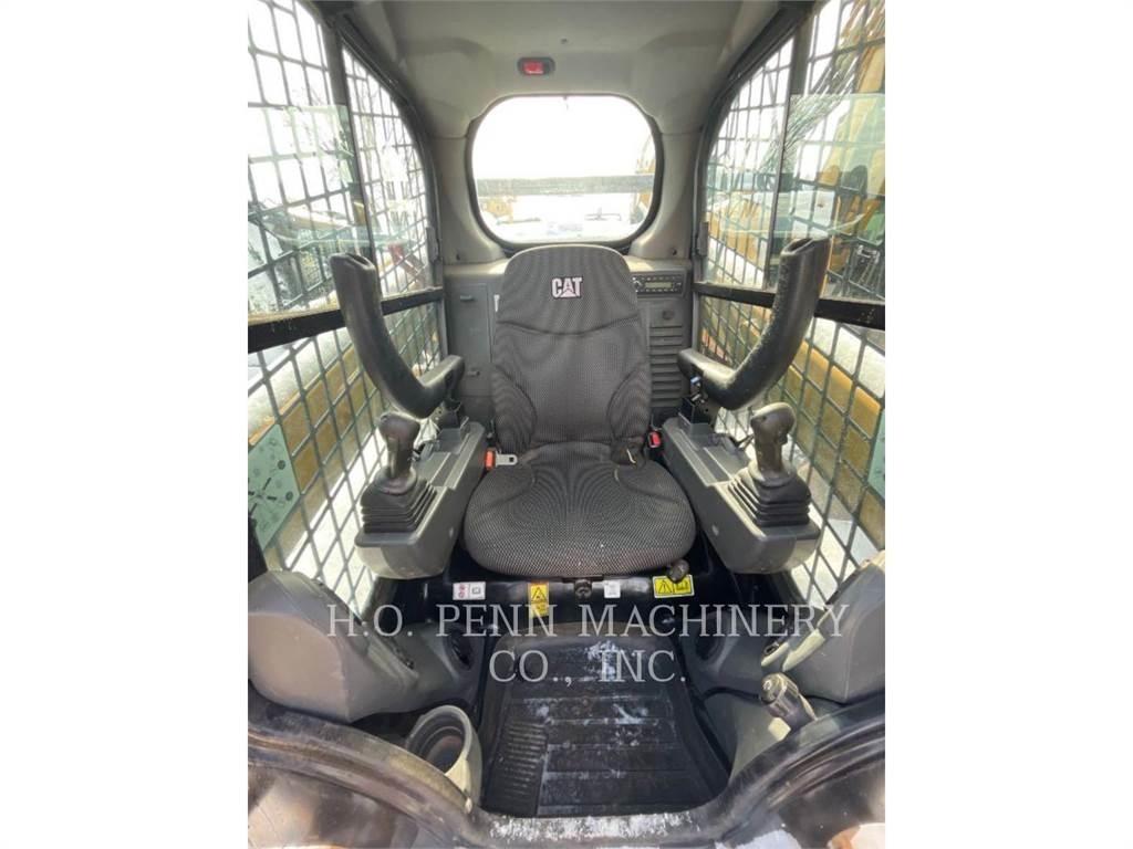 CAT 259D3 履带式装载机
