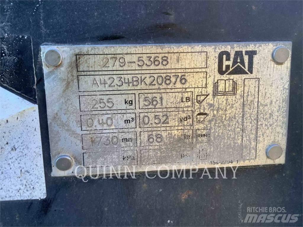 CAT 259D3 滑移装载机