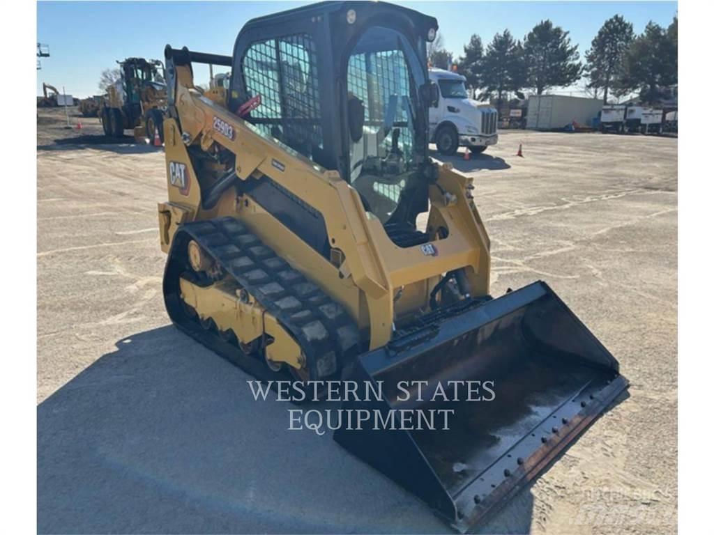 CAT 259D3 滑移装载机