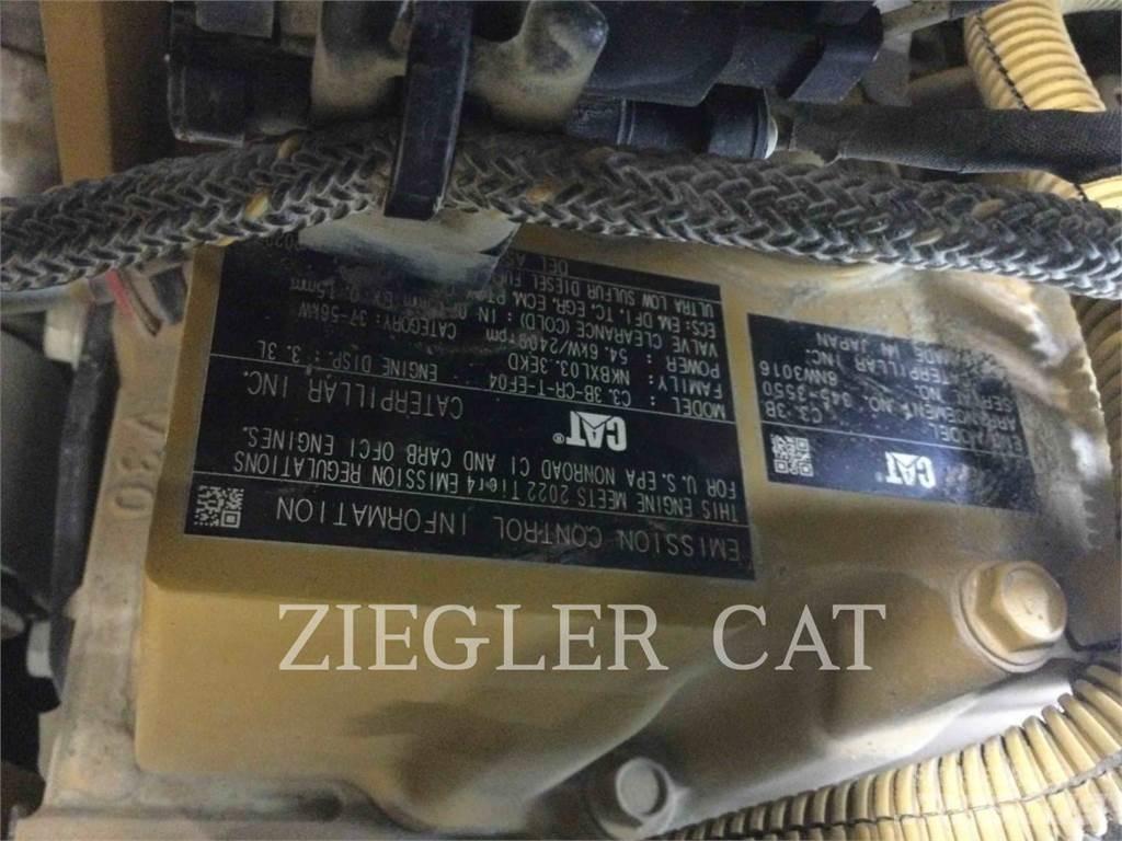 CAT 259D3 履带式装载机