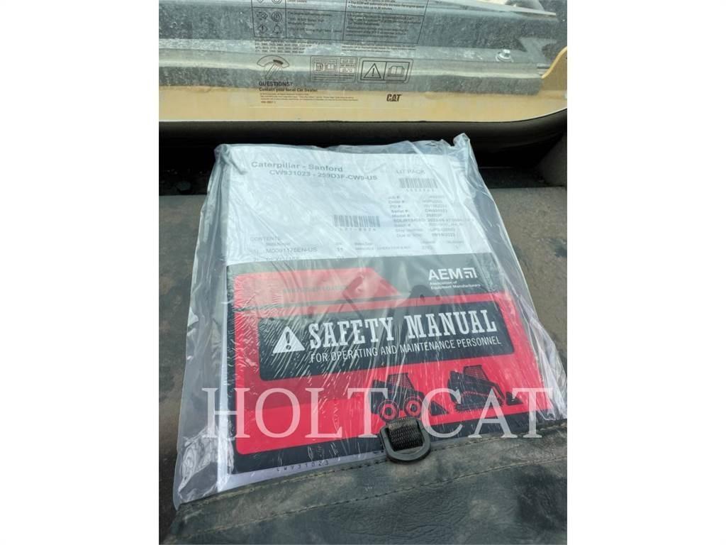 CAT 259D3 履带式装载机